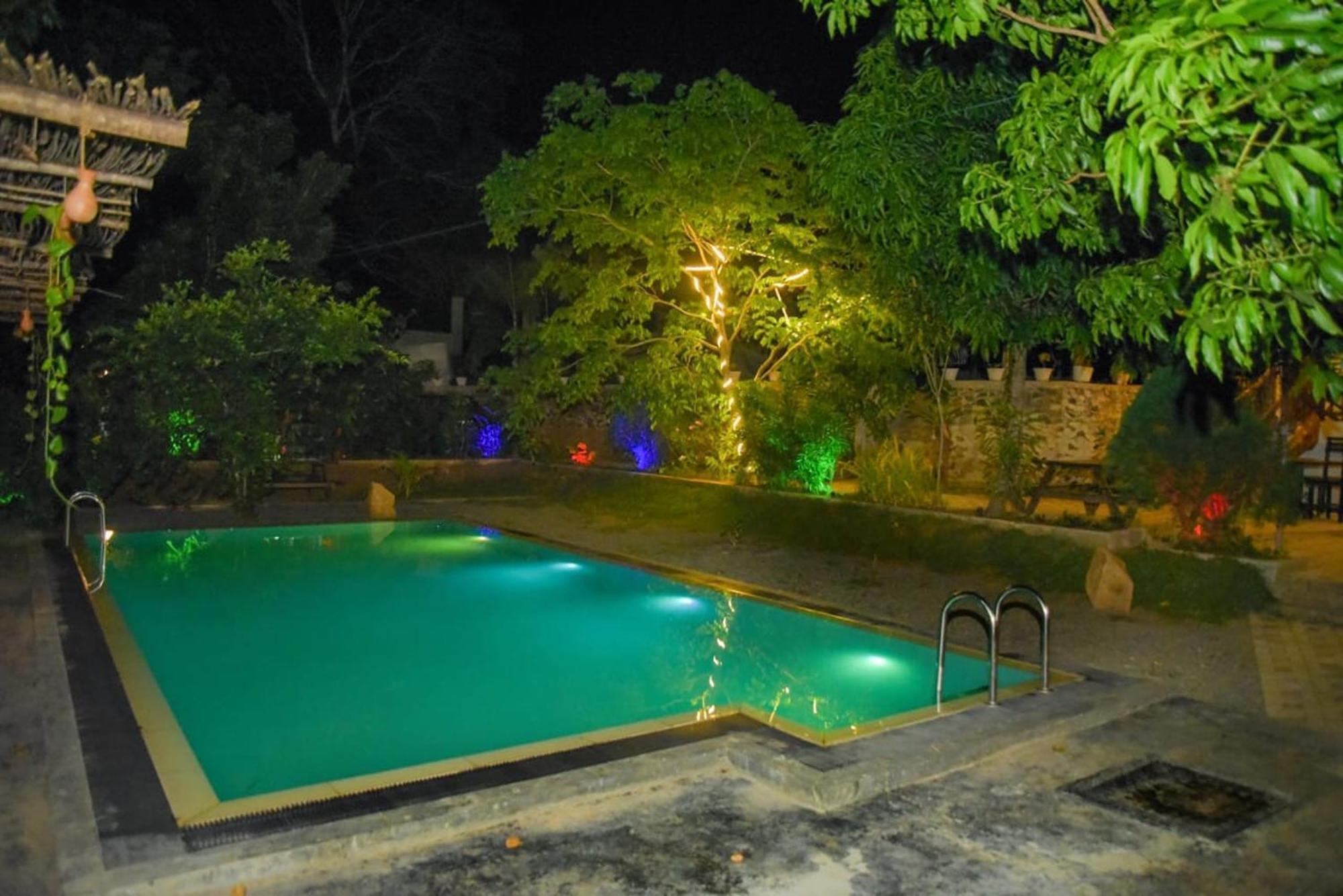 Lily Resort Udawalawe Esterno foto