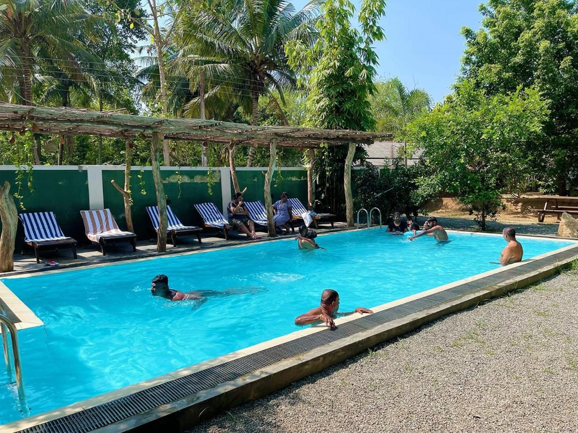 Lily Resort Udawalawe Esterno foto