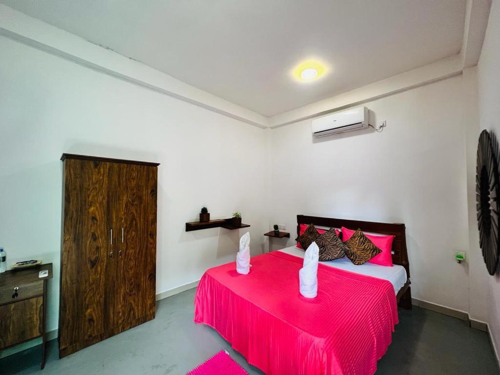 Lily Resort Udawalawe Esterno foto